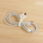 日本直送  - Fuku Fuku Nyanko Cable Holder Set